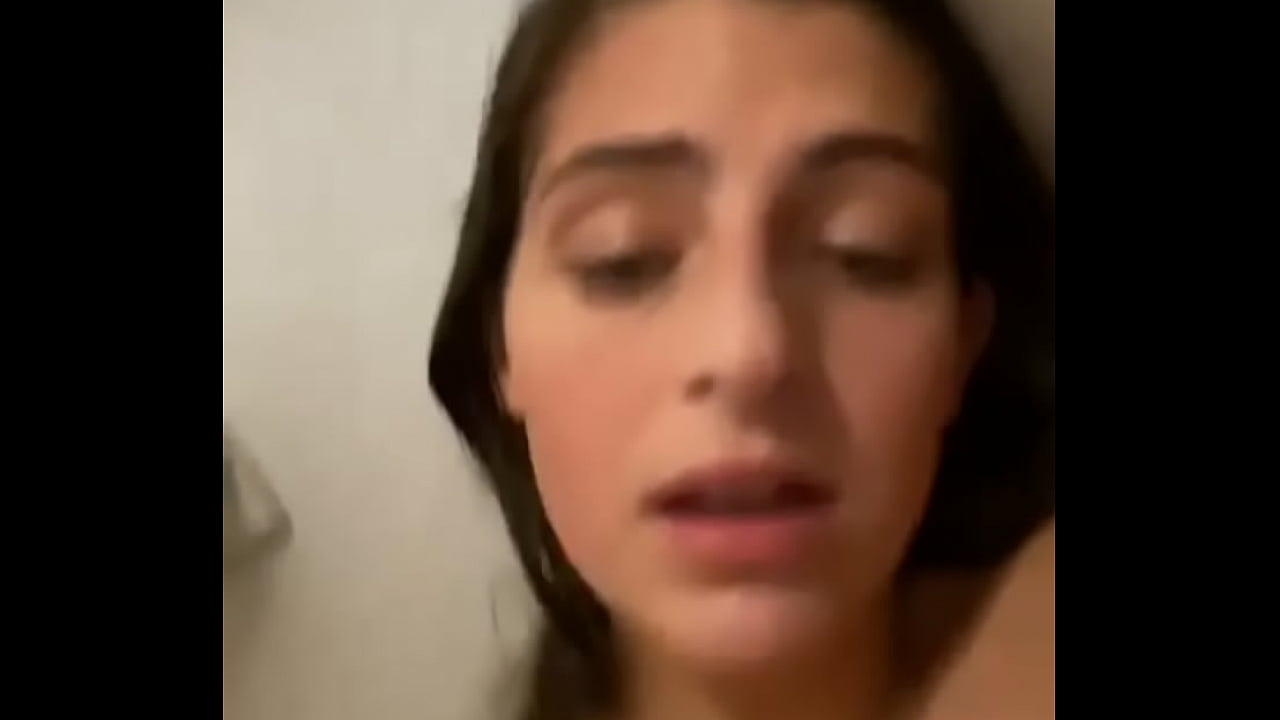 هوتي العيون الزرقاء ، فيديوهات جنسية منزلية قصيرة ، مجموعة مختارة من