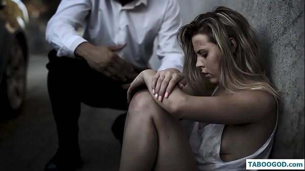 قصص غريبة: فتاة مراهقة بلا مأوى